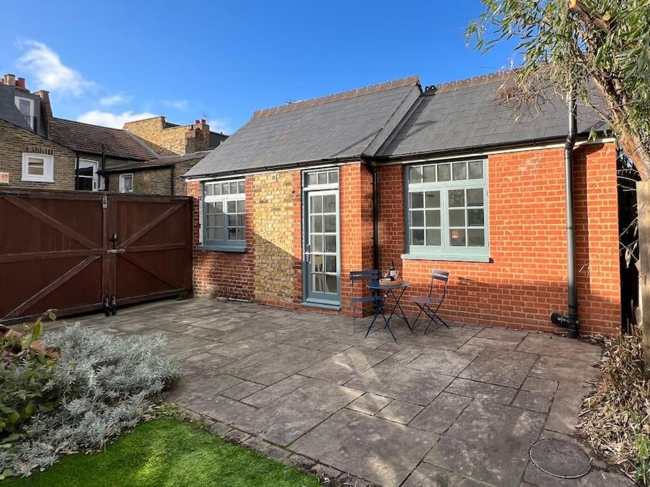 Forge Cottage - Pretty 1 Bedroom Cottage With Free Off Street Parking Londra Esterno foto
